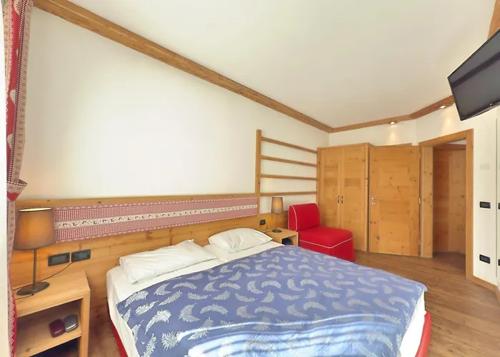 Cesa Dolomia 卡纳泽伊